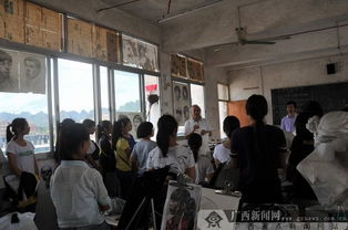 廣西文聯(lián)文藝志愿者走進(jìn)都安 文化幫扶暖人心 藝術(shù)交流促發(fā)展